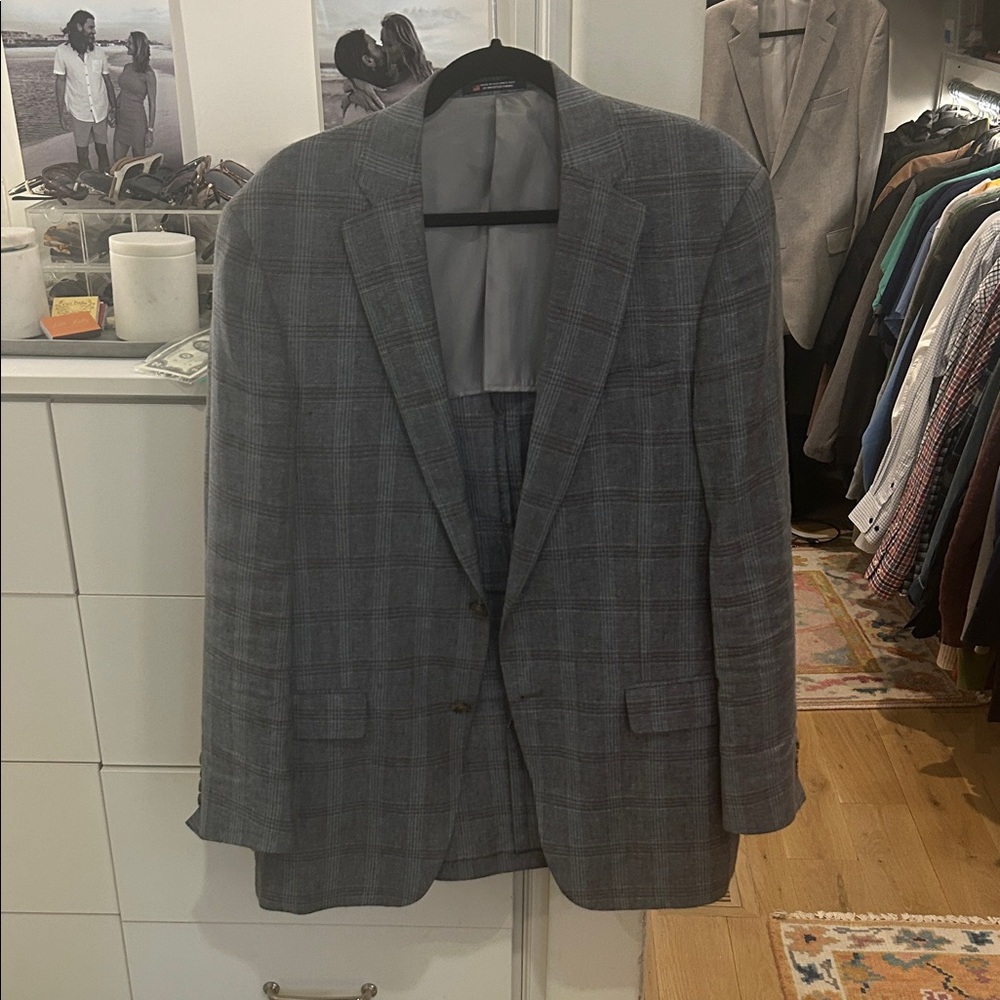 Hart Schaffner Marx Gray Plaid Sport Coat